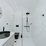 Apartment Ds *
